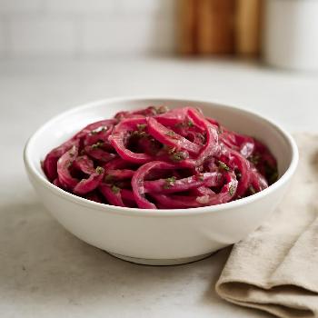 Oignons Rouges Marinés à la Balsamique