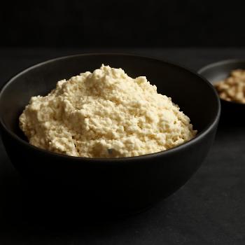 Puis-je faire du fromage végétal à la maison ?