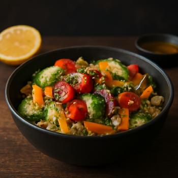 Bowl de crudités citronné au quinoa