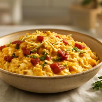 Oeufs Brouillés Crémeux au Chorizo et Fromage (Keto)