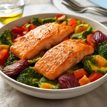 Saumon au Four Anti-Inflammatoire aux Légumes Rôtis