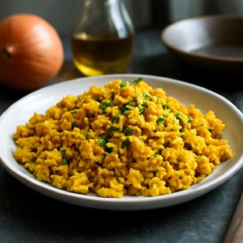 Tofu Brouillé Végétalien: Rapide, Facile et Délicieux