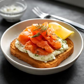 Toast au Saumon Fumé, Crème d'Aneth et Citron