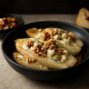 Endives Garnies au Roquefort, Noix et Poires